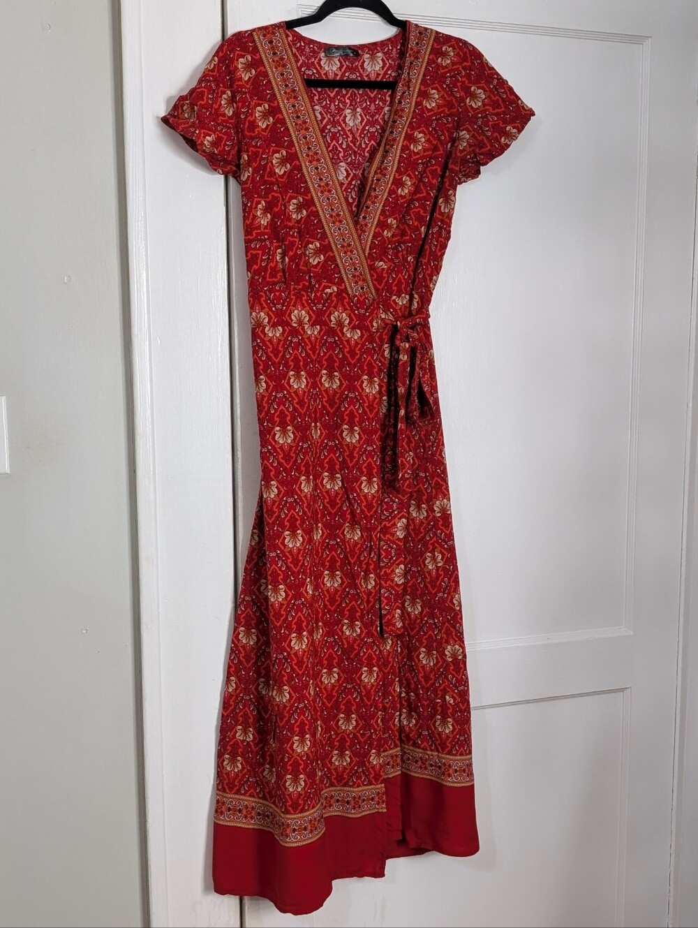 Pretty Garden Sz M Red Floral Wrap Tie Maxi Dress Bohemian V Neck Flutter Sleeve